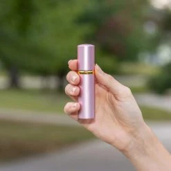 Lipstick Pepper Spray by SABRE -Porter-Cable Sales Shop sabre home safety accessories ls 22 us 1f 1000